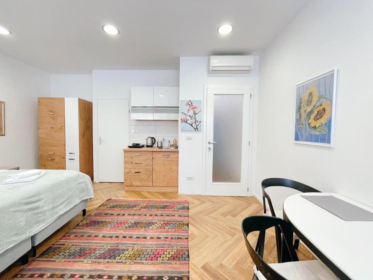 Apartment Candy Pula Buitenkant foto